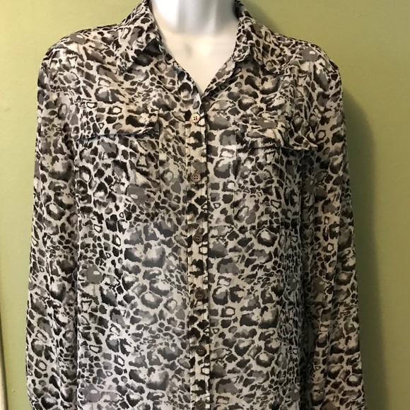 EUC Vince Camuto Blouse Sz XS - Picture 1 of 2